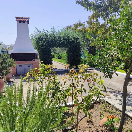 Katerina's Countryside And Sea House Nea Iraklia